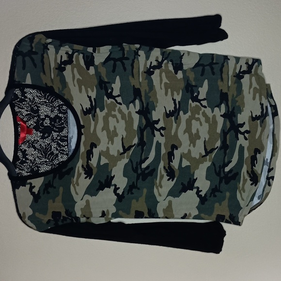 Camo and Lace Shirt - Picture 1 of 3